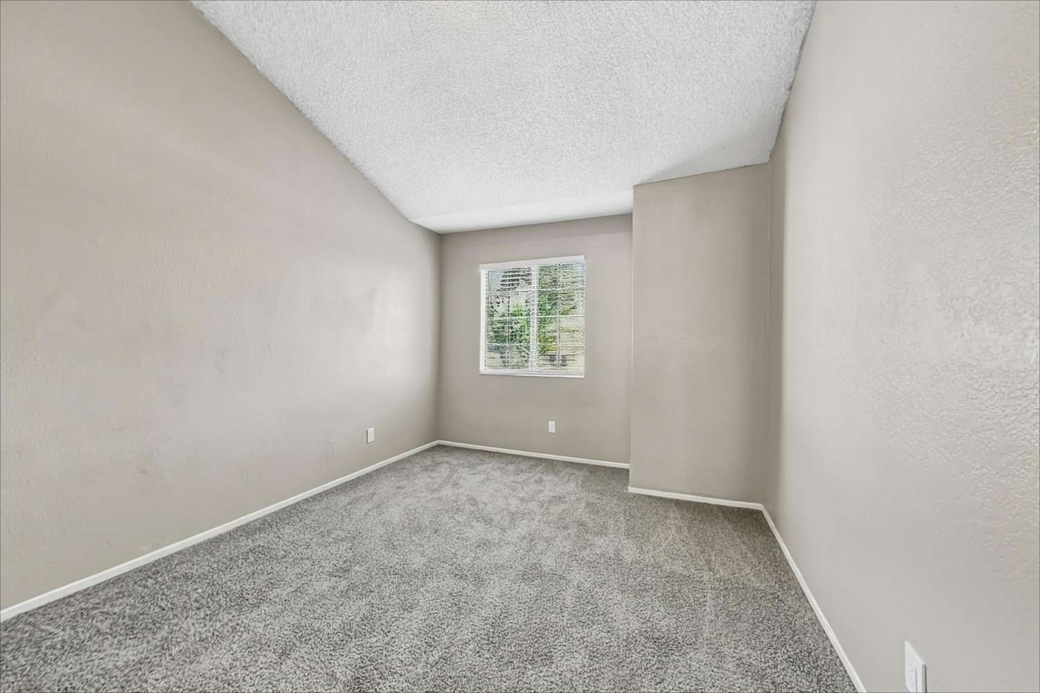 248 E Louise St, Long Beach photo 14