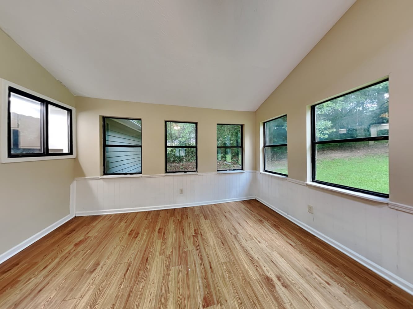 2490 Crumps Landing Rd, Snellville photo 17