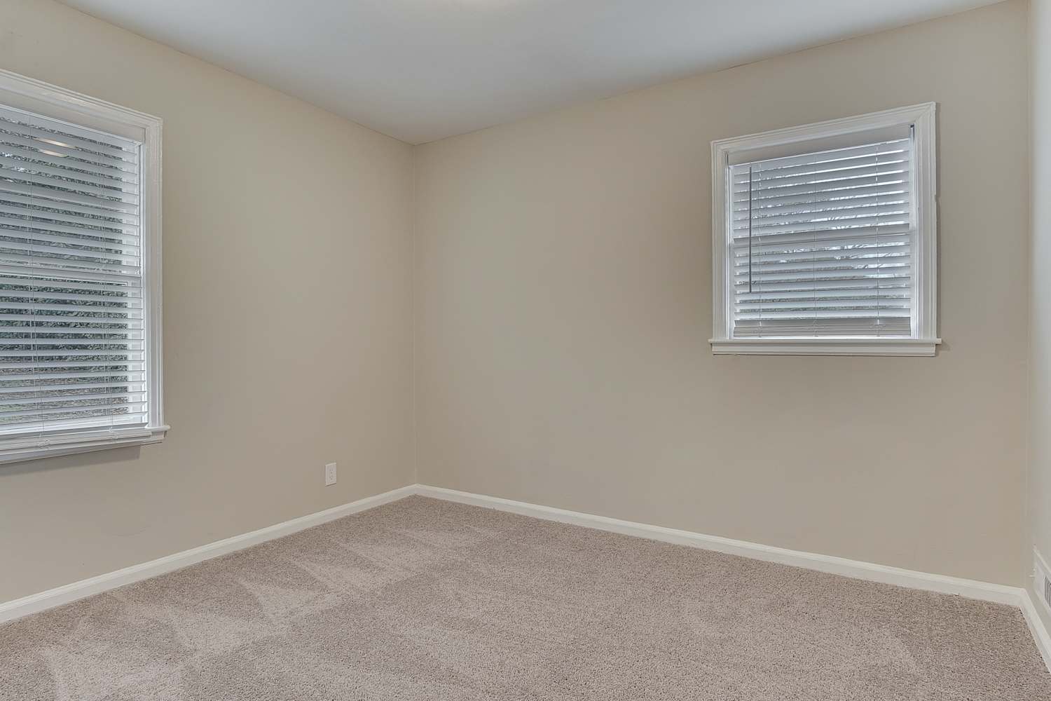 2500 Brentwood Rd, Decatur photo 19
