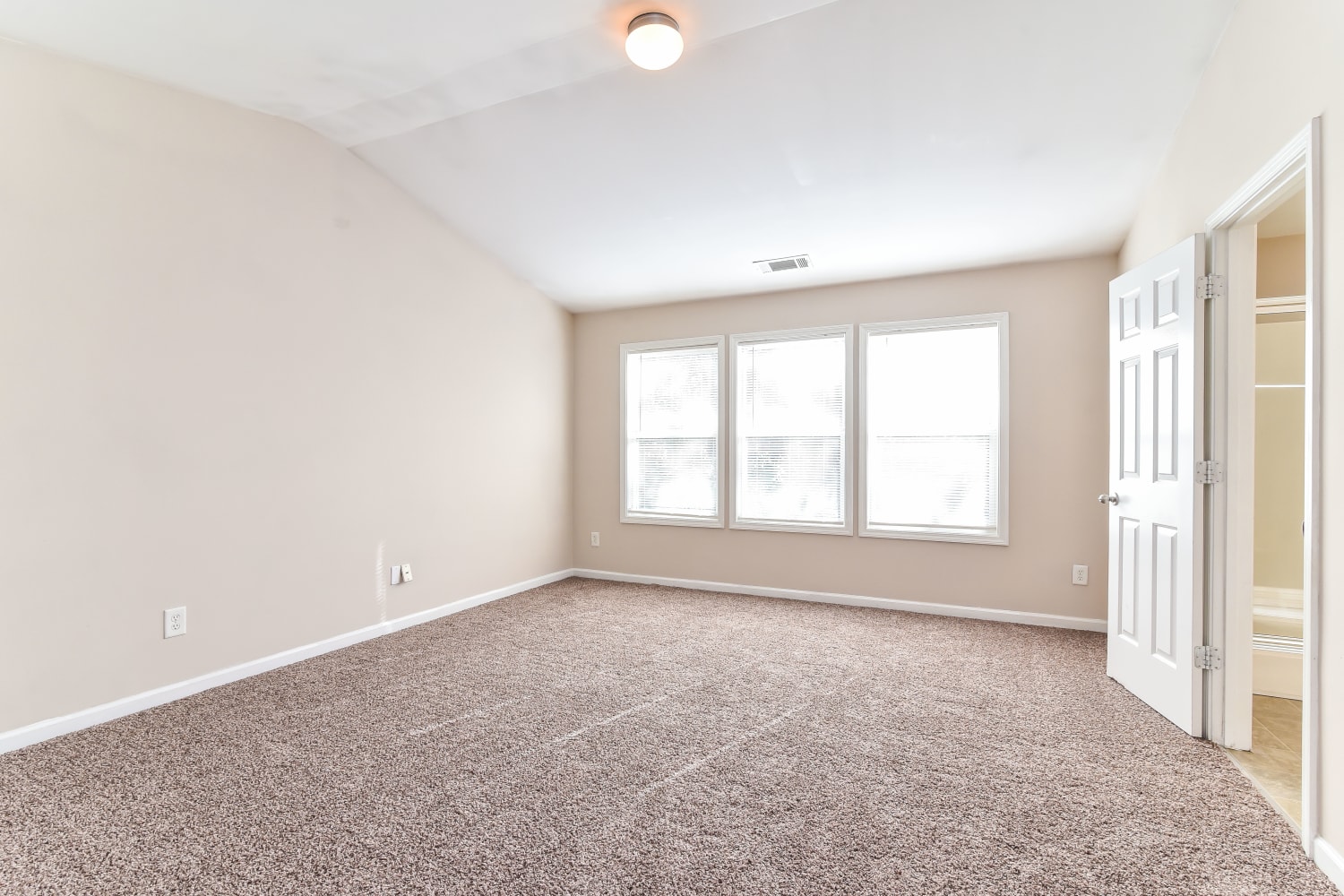 2503 Winslow Ridge Dr, Buford photo 8