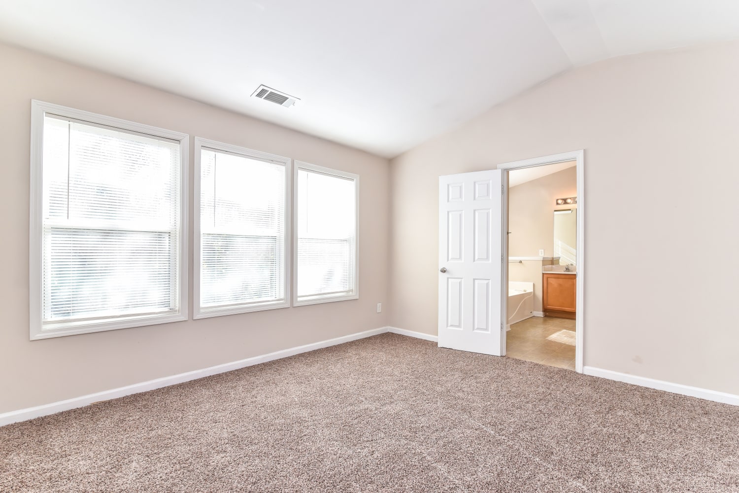 2503 Winslow Ridge Dr, Buford photo 9