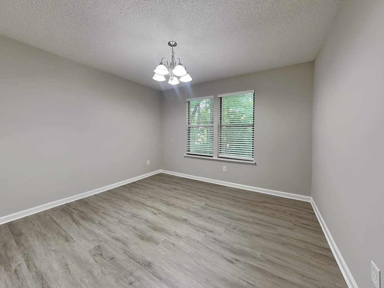 2505 Desiree Way, Lawrenceville photo 7