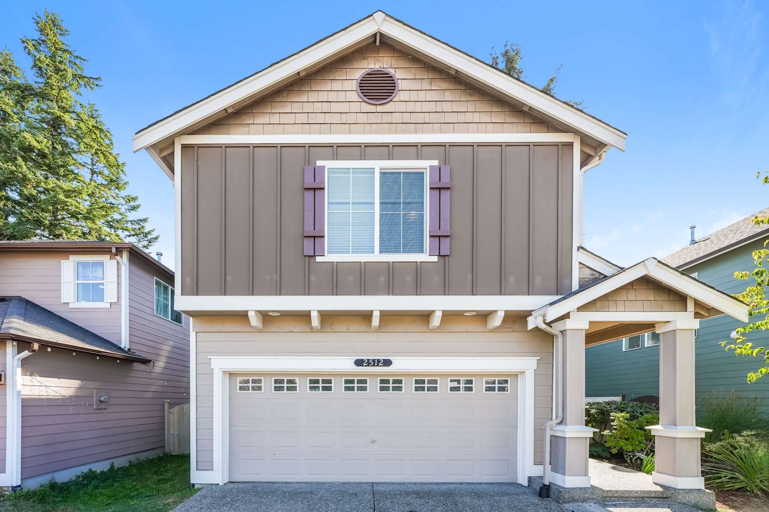 Front of 2512 96th St SE, Everett, WA