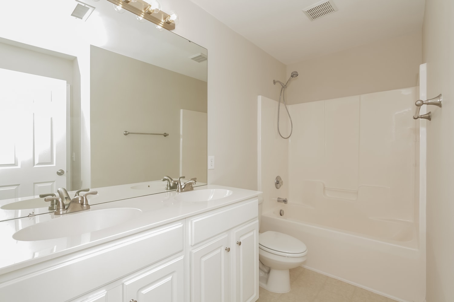 2512 Red Birch Dr, Charlotte photo 13