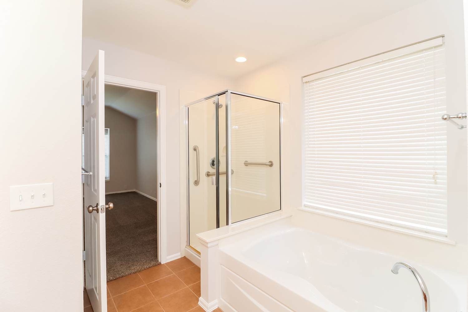2513 Stonewall Ln, Fort Worth photo 13
