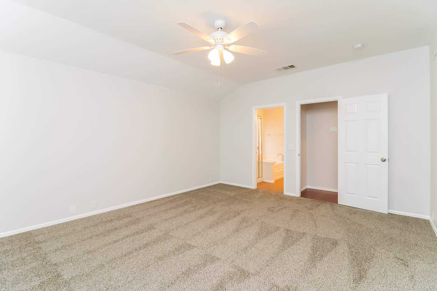 2513 Stonewall Ln, Fort Worth photo 9