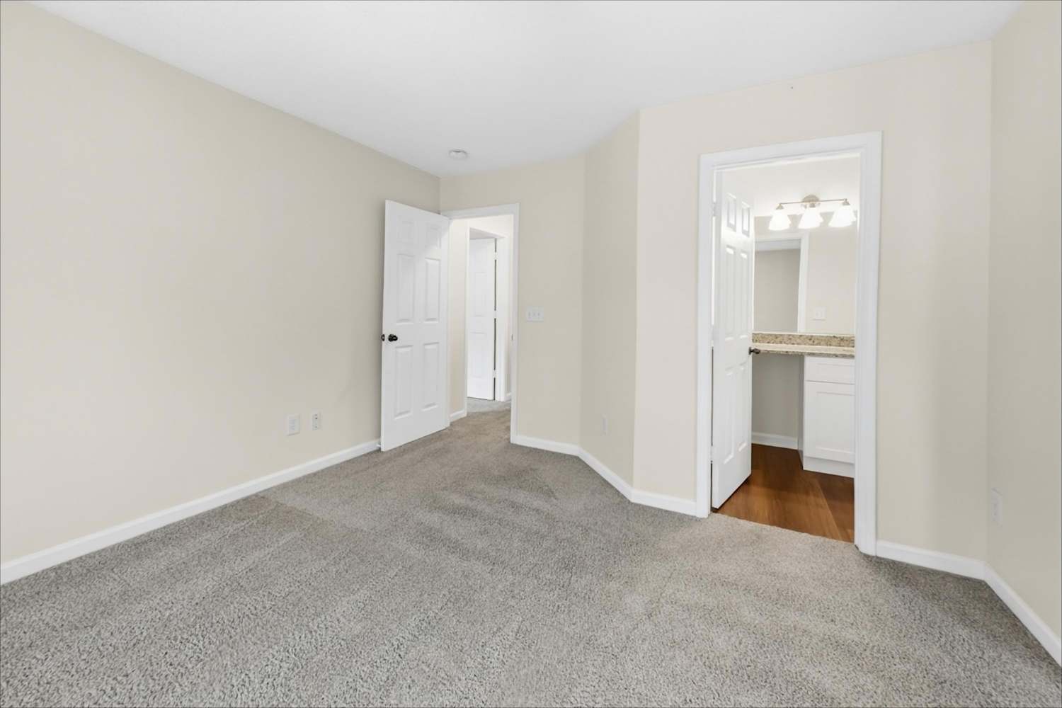 2516 Quarry Ridge Ln, Raleigh photo 10