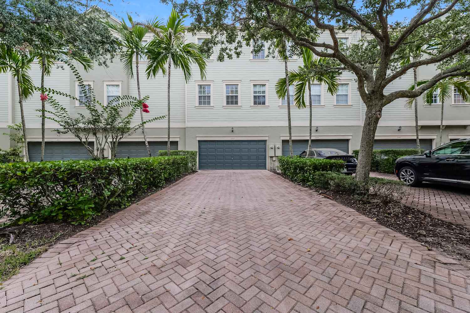 253 E Bay Cedar Cir, Jupiter photo 18
