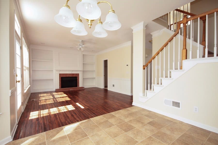253 Sedgewick Trl, Lawrenceville photo 3