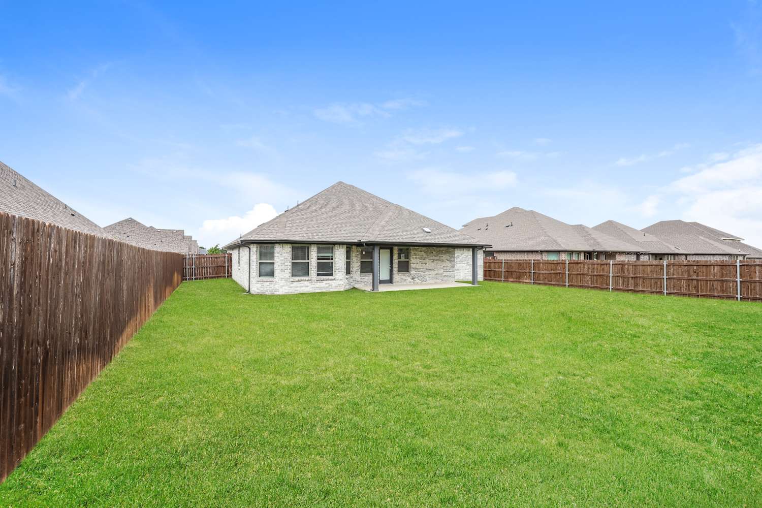 254 Hedgewood Drive, Waxahachie photo 16