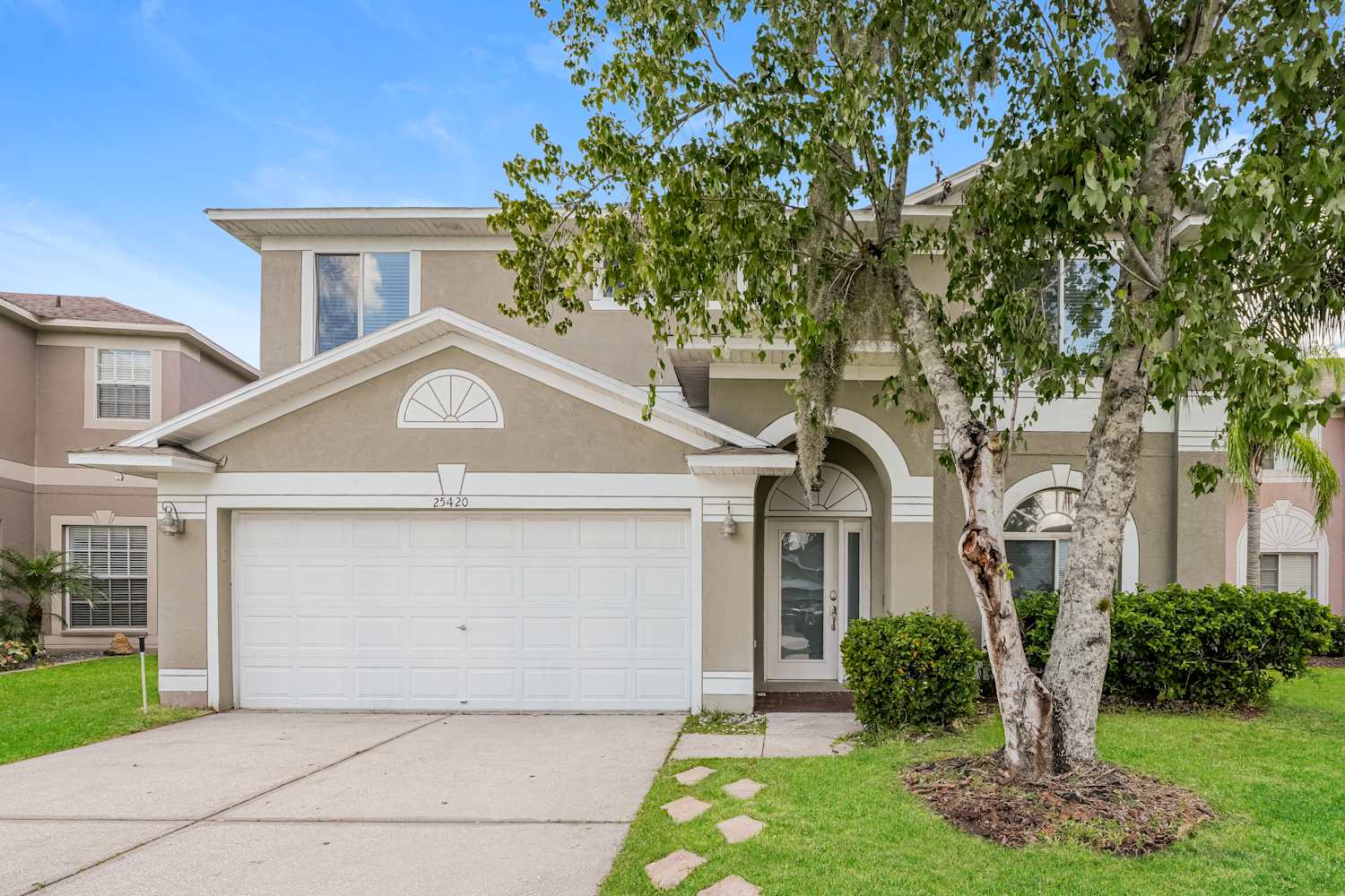 Front of 25420 Geddy Dr, Land O Lakes, FL