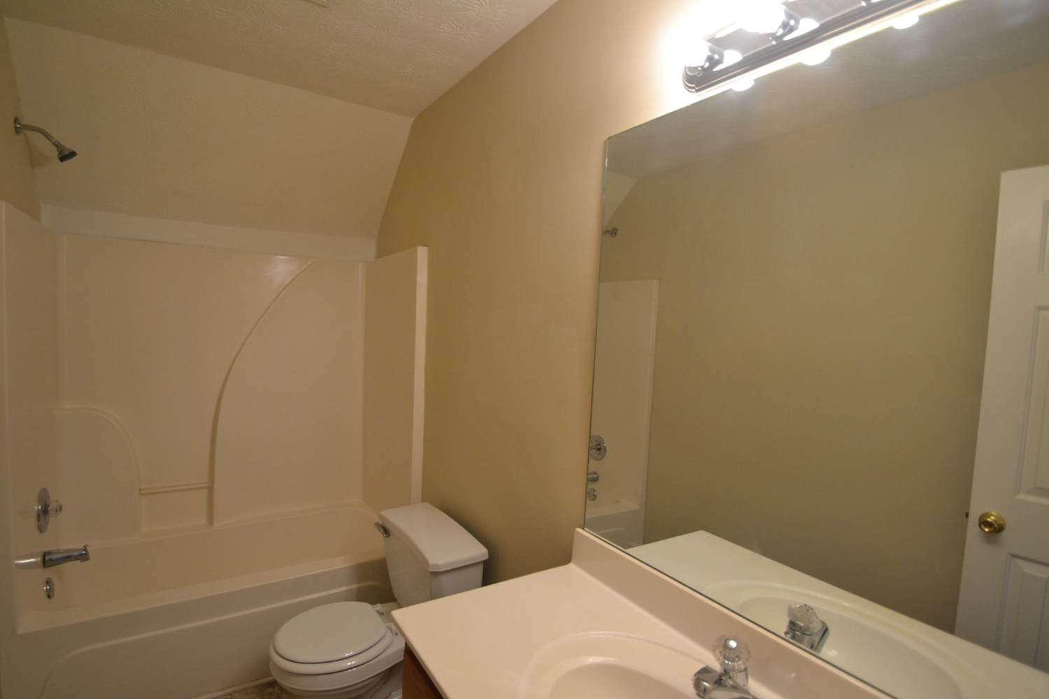 2546 Rainshower Dr, Decatur photo 10