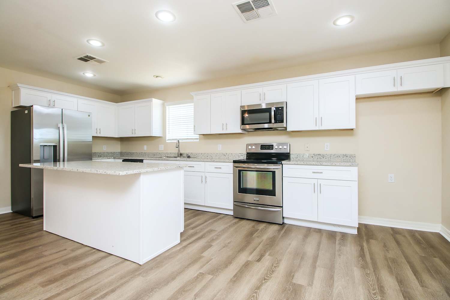 2551 E Diamond Cir, Mesa photo 7
