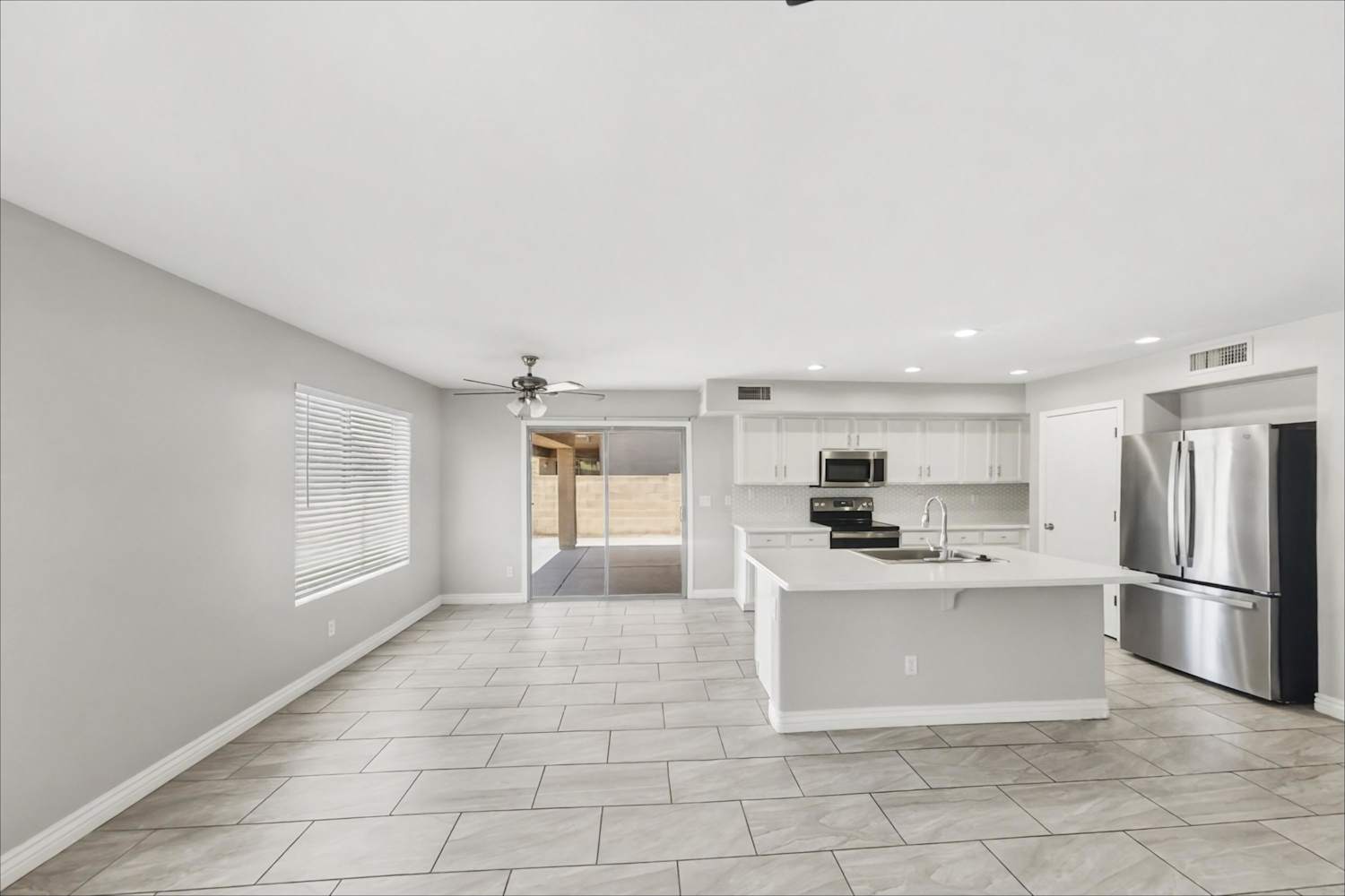 25541 W Pioneer St, Buckeye photo 14