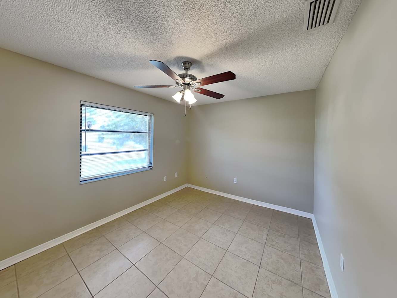 2563 W Scarlet Oak Ct, Sarasota photo 11