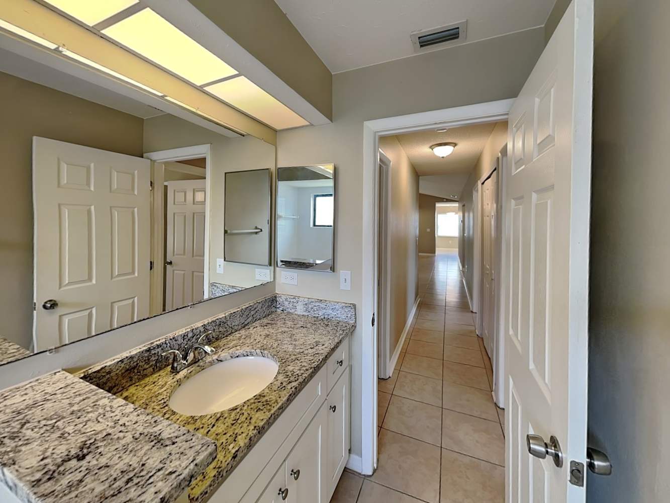 2563 W Scarlet Oak Ct, Sarasota photo 15