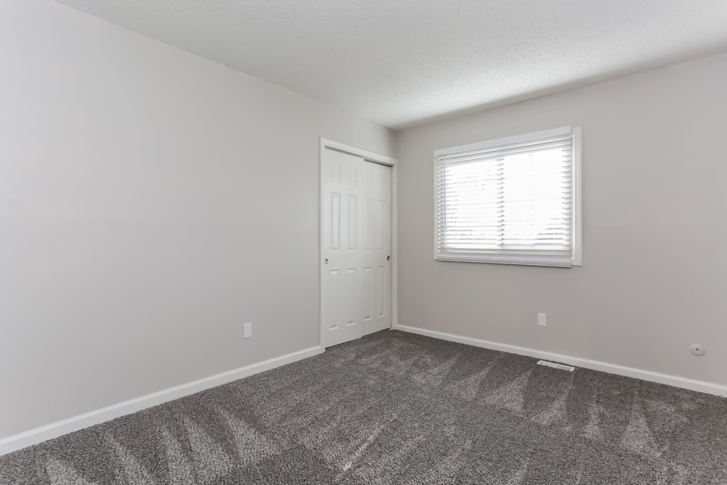 2569 E 102nd Ave, Thornton photo 10