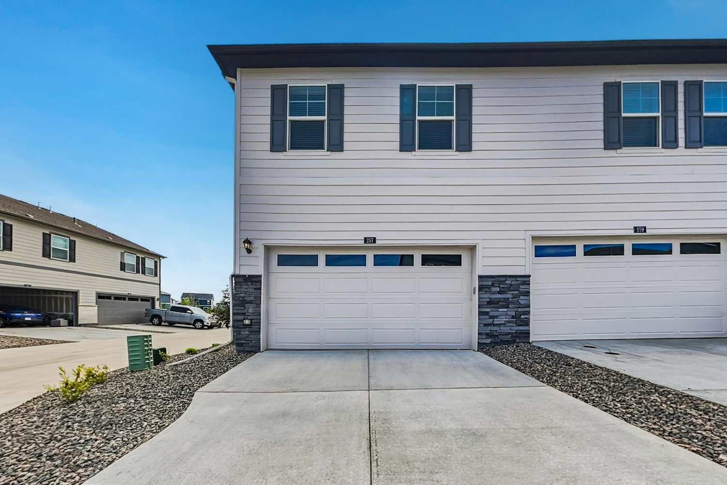 257 S Uriah St, Aurora photo 8