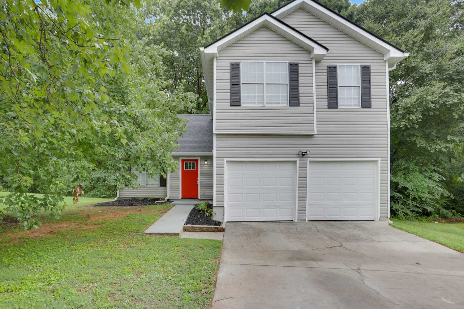 Front of 2574 Greenville Way, Decatur, GA