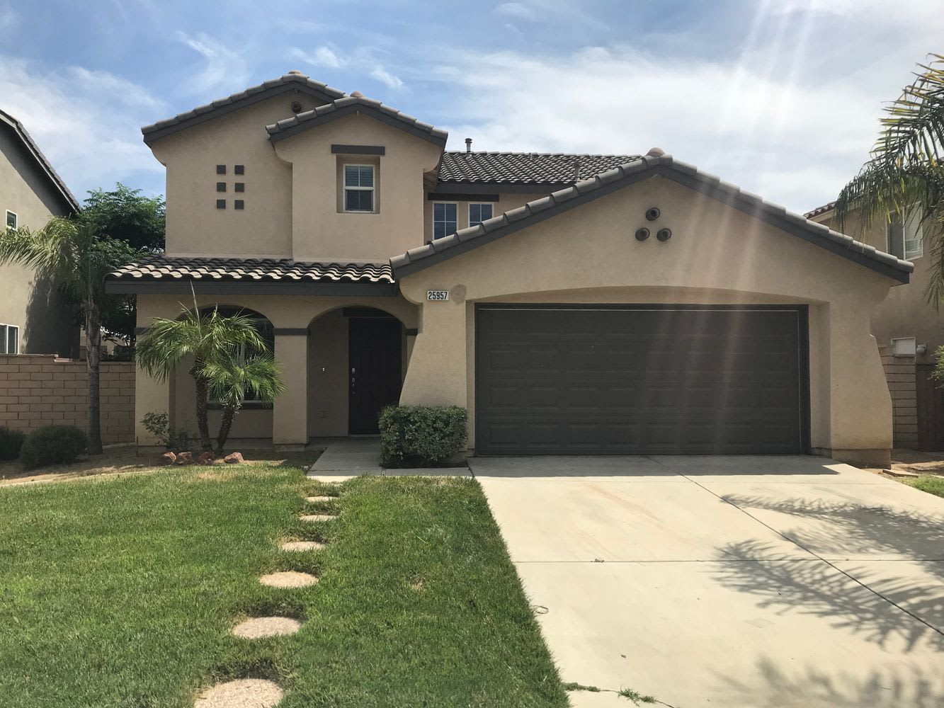 25957 Avenida Espaldar, Moreno Valley photo 1