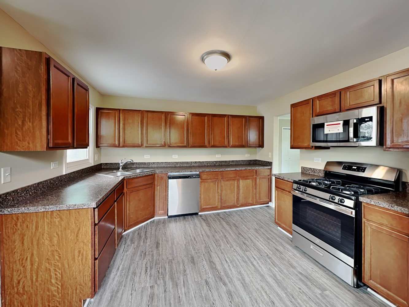 2602 Fremont St, Rolling Meadows photo 6