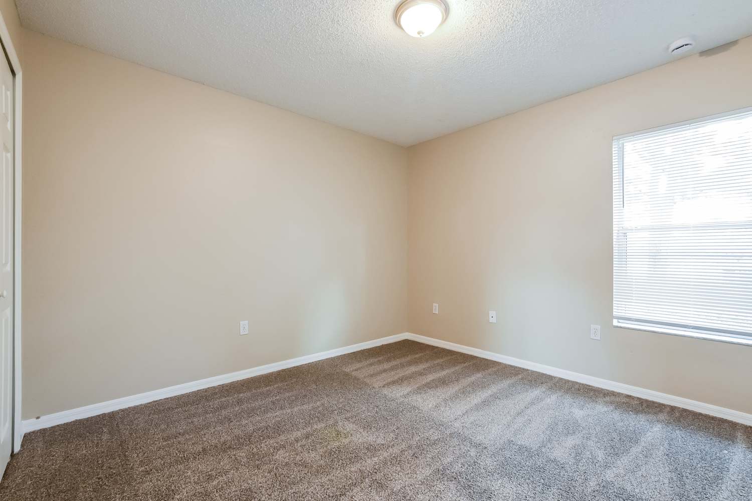 2621 Fair Oaks Dr, Deltona photo 12
