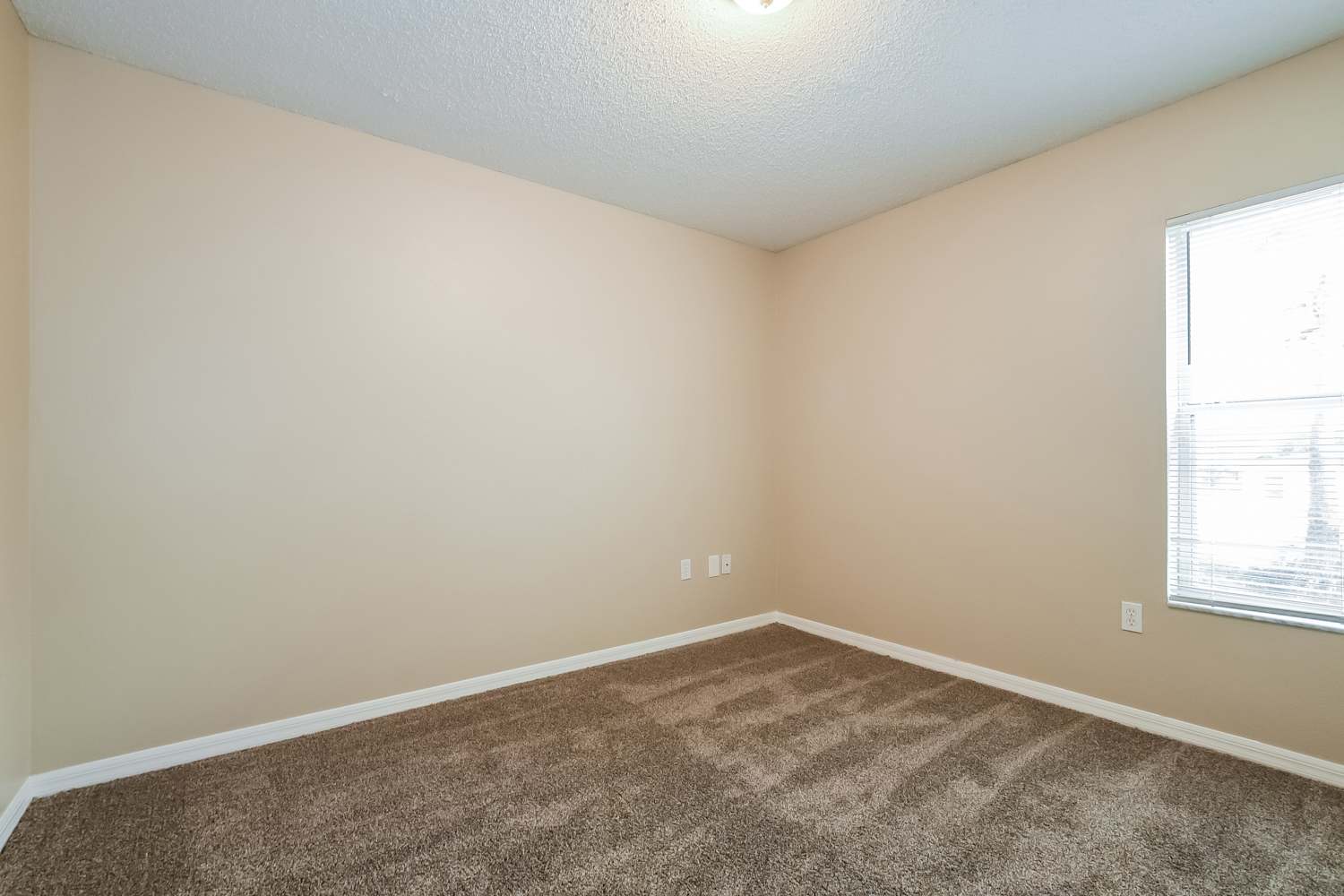 2621 Fair Oaks Dr, Deltona photo 13
