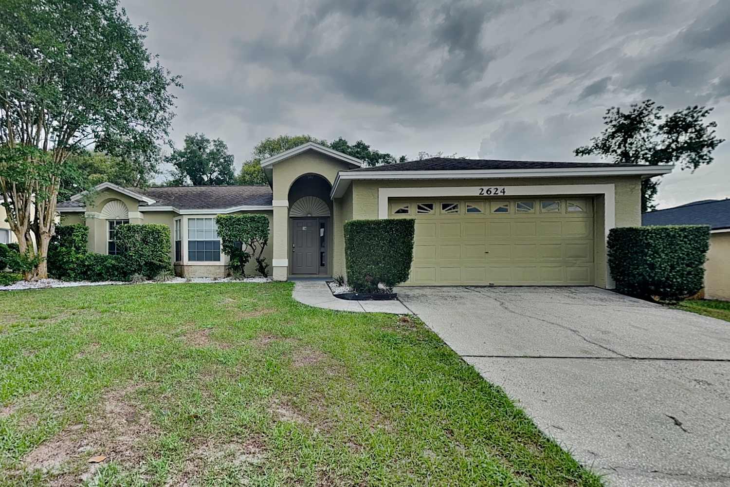 2624 Lake Jackson Cir, Apopka photo 1