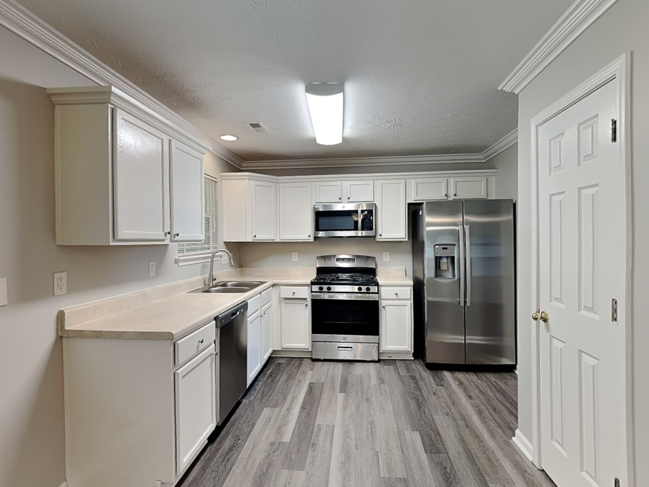 2625 Fairstone Ave, Charlotte photo 8