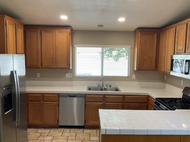 2628 N Maple Ave, Rialto photo 6