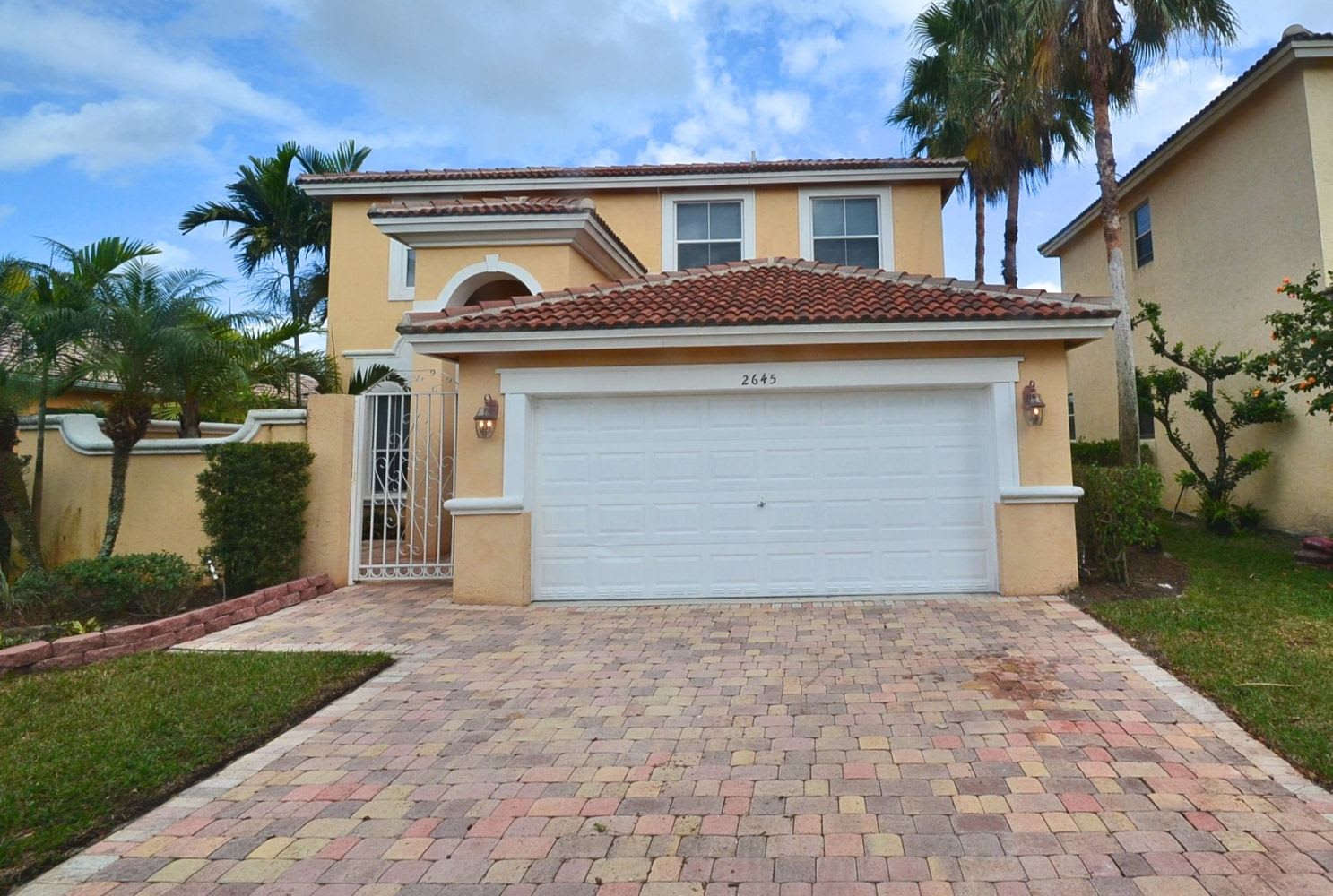 Front of 2645 SW 133rd Ave, Miramar, FL