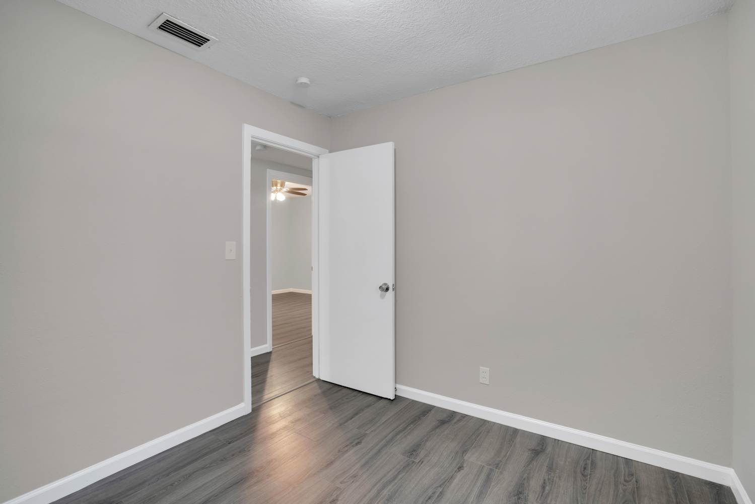 2653 Townsend Blvd, Jacksonville photo 17