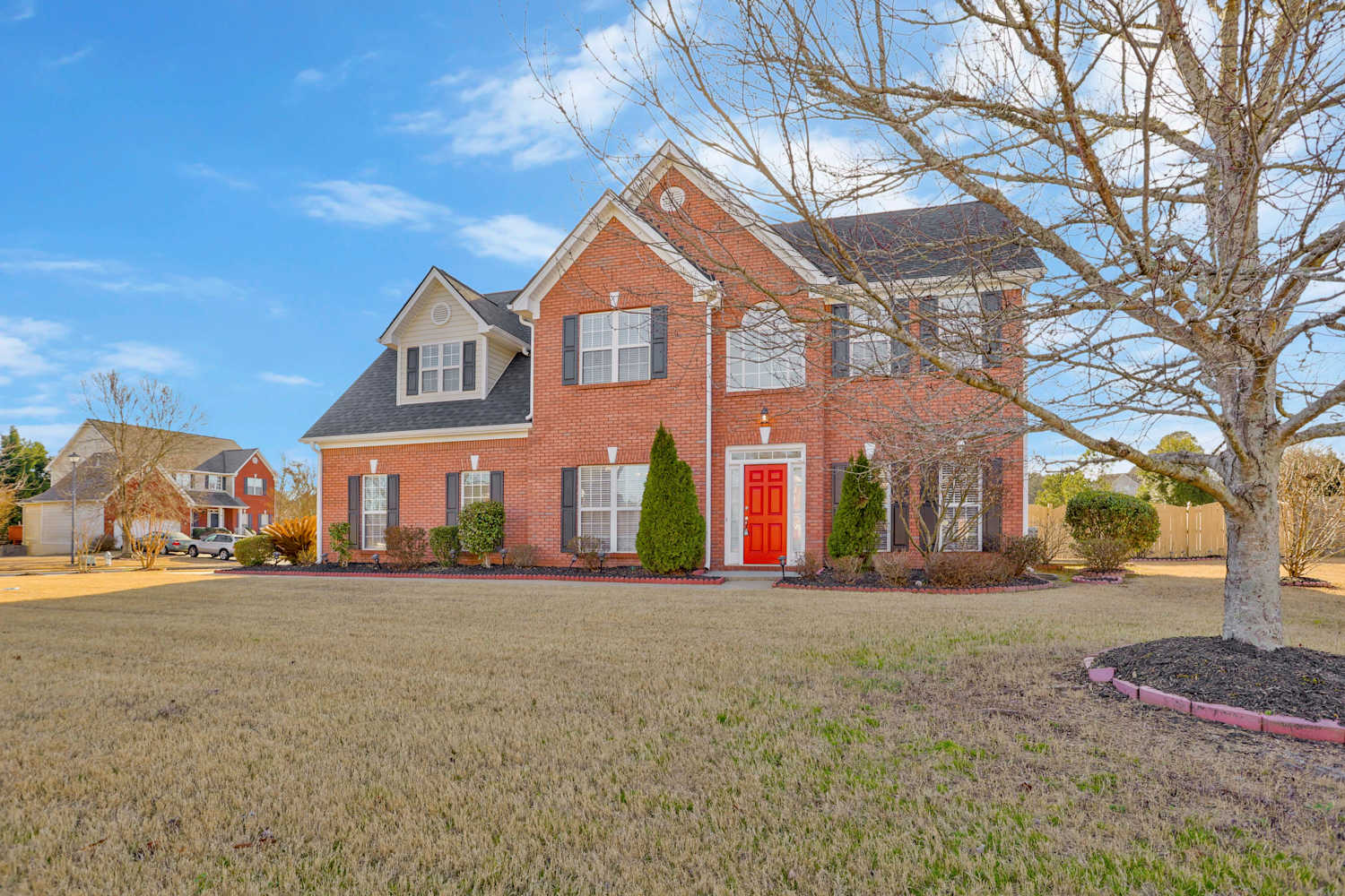 Front of 2675 Lake Commons Ct, Snellville, GA
