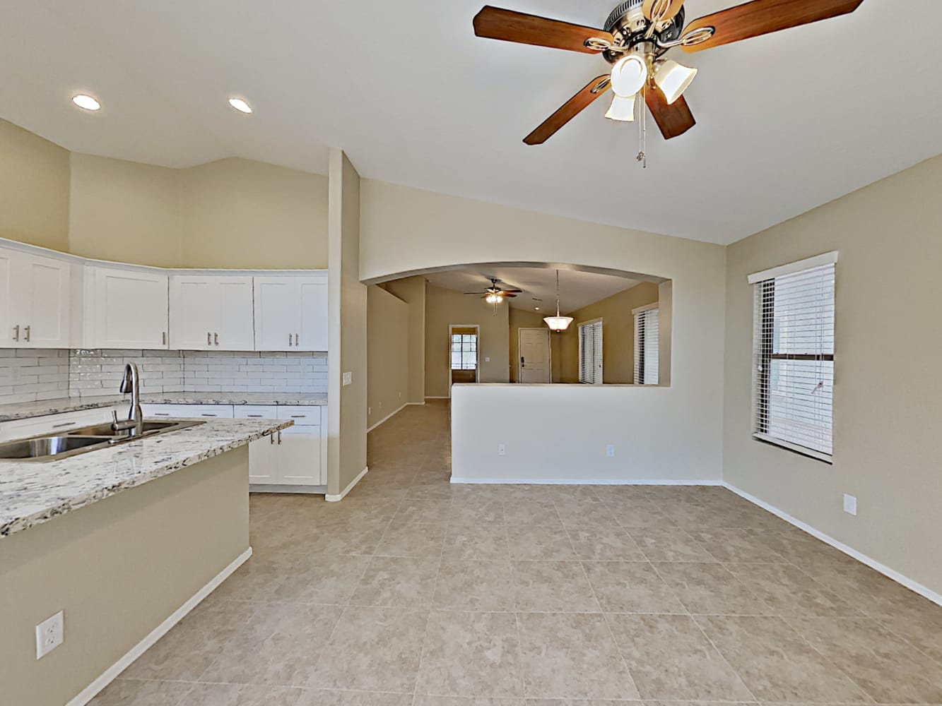 2677 W Half Moon Cir, Queen Creek photo 7