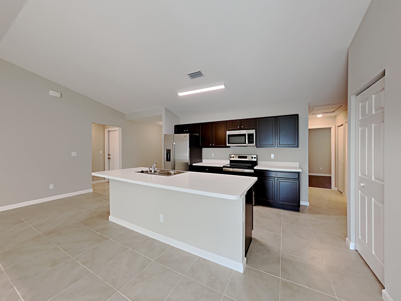 268 NW Bayshore Blvd, Port Saint Lucie photo 7