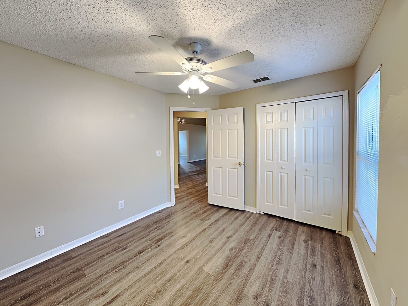 269 Delancey Dr, Davenport photo 11