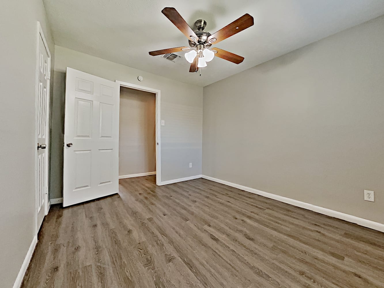 2705 Coy Dr, Deer Park photo 12