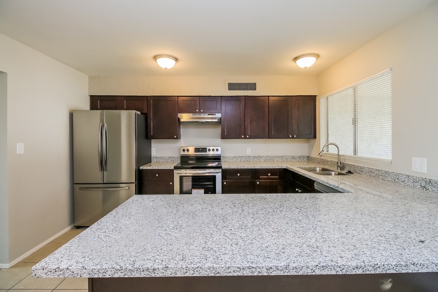 2710 W Minton Dr, Tempe photo 6