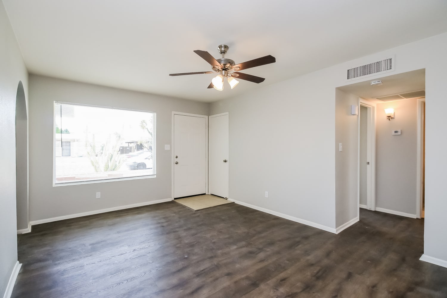 2710 W Minton Dr, Tempe photo 2