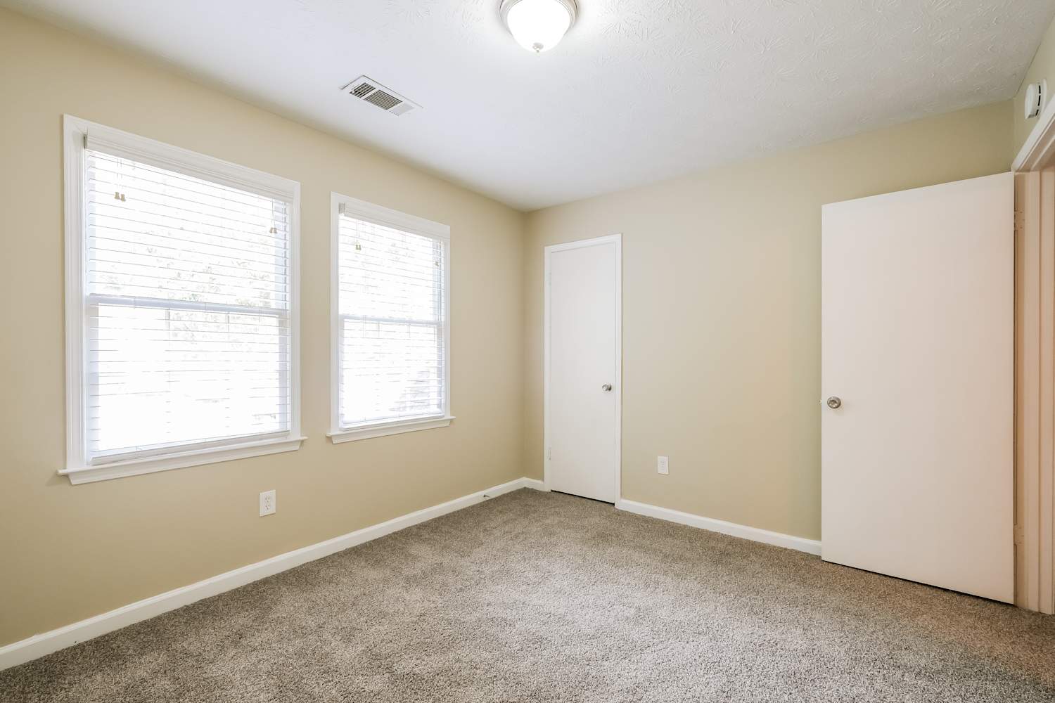 2711 Spring Ridge Cir, Snellville photo 14