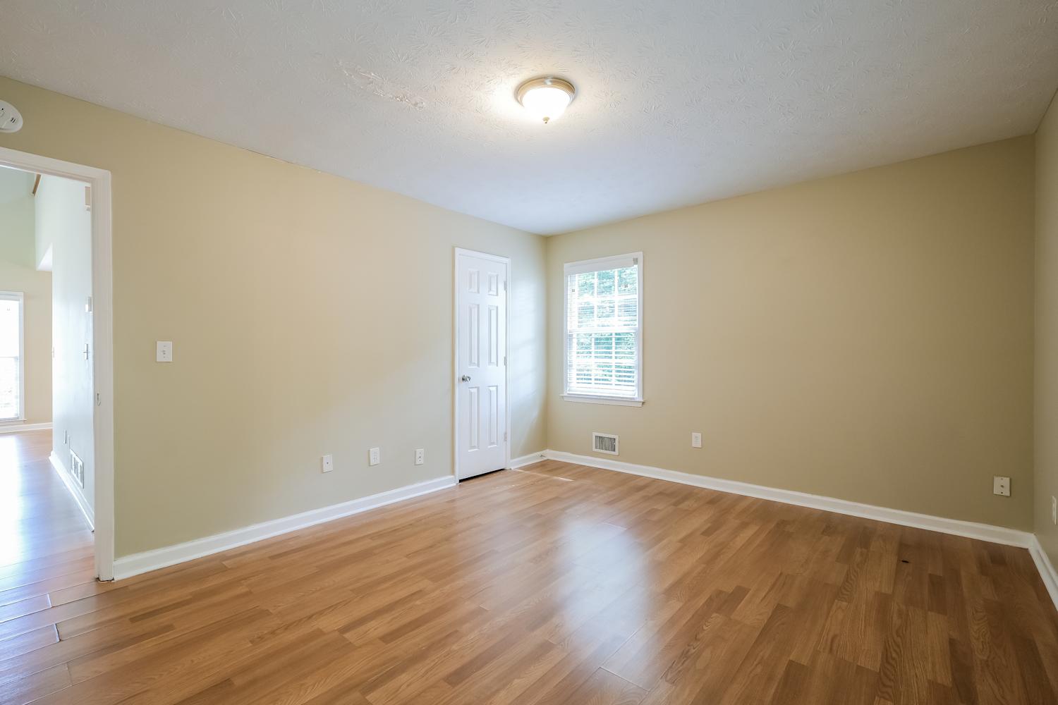 2711 Spring Ridge Cir, Snellville photo 12