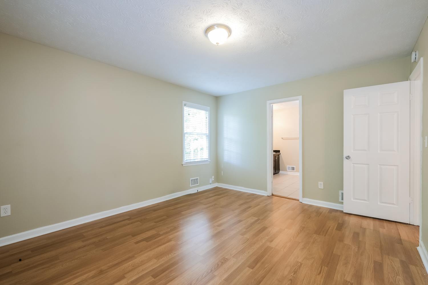 2711 Spring Ridge Cir, Snellville photo 13