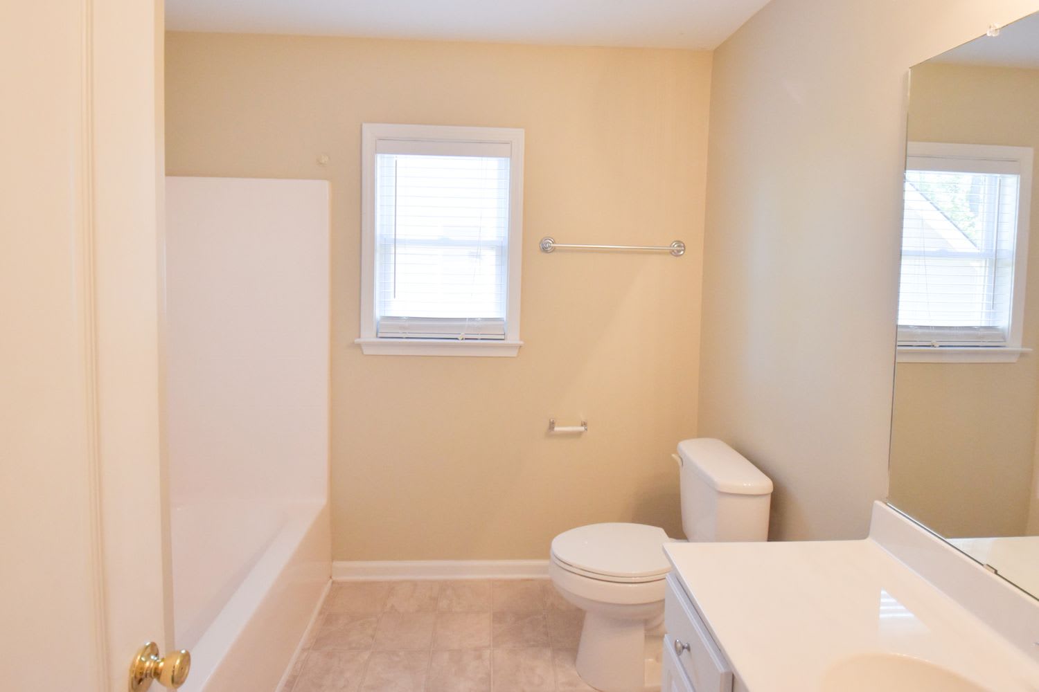 2716 Sandalwood Cir, Locust Grove photo 11