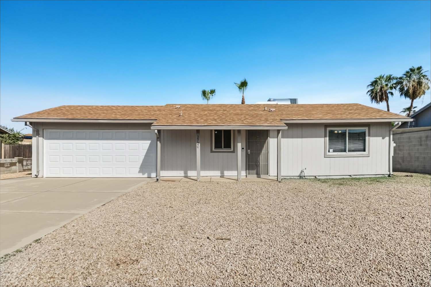 Front of 2720 E Michelle Dr, Phoenix, AZ