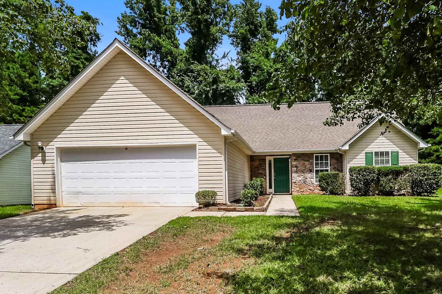2730 Stagbuck Dr, Gastonia photo 1
