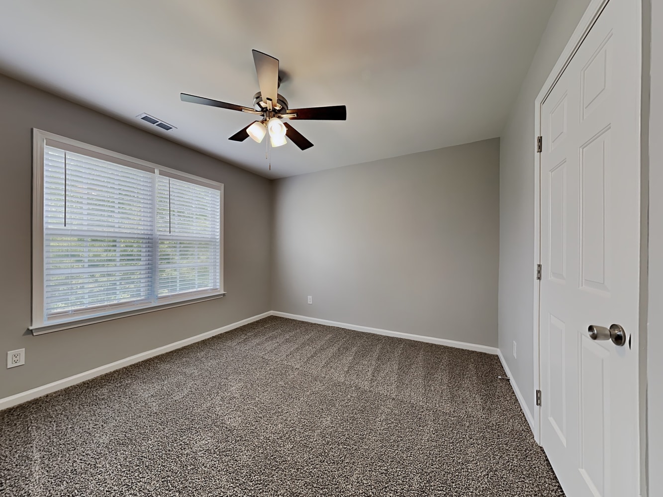 2731 Billings Park Dr, Charlotte photo 13