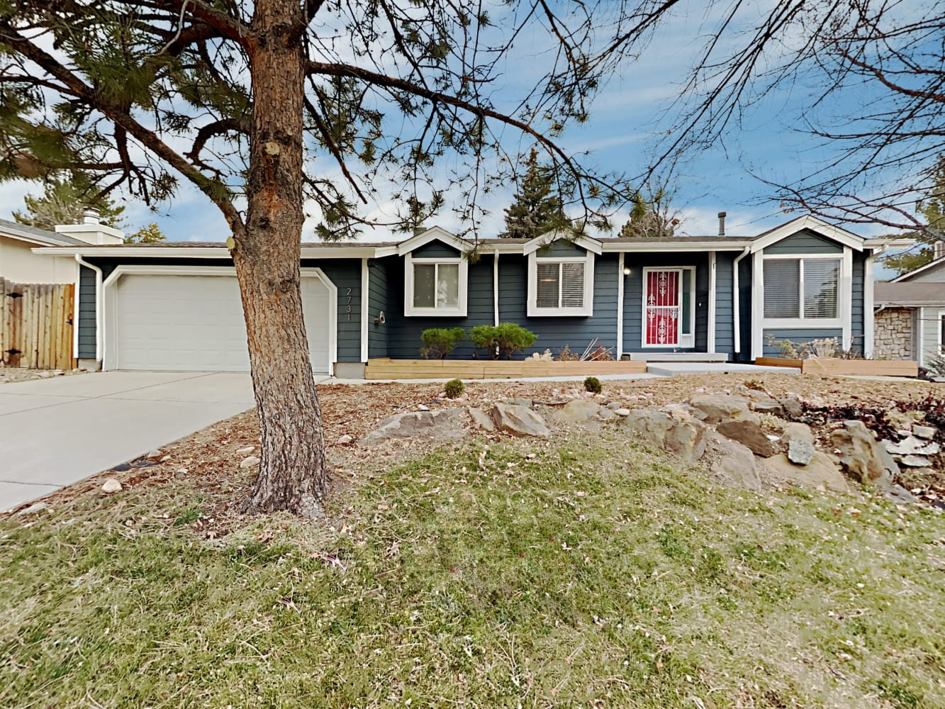 Front of 2731 S Salida Way, Aurora, CO