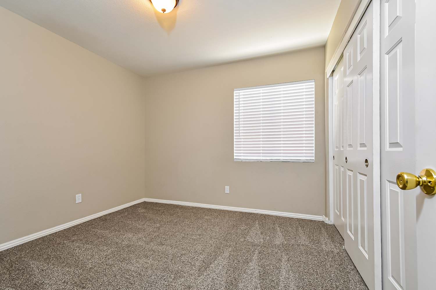 2733 Mistfull Ct, Las Vegas photo 14