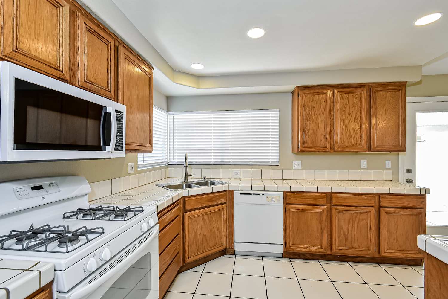 2733 Mistfull Ct, Las Vegas photo 9