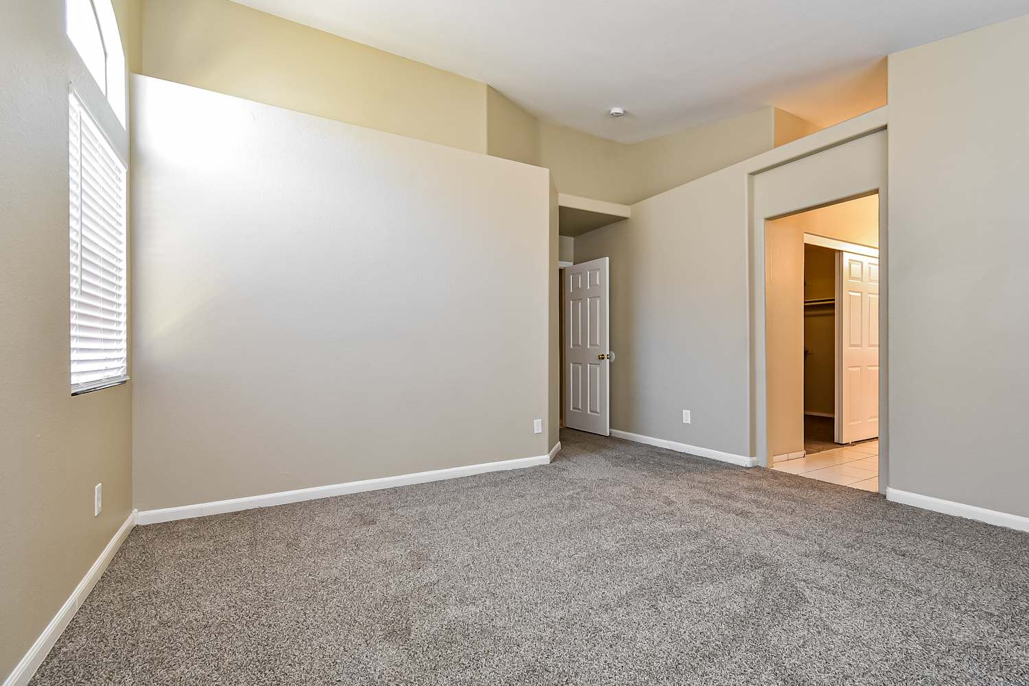 2733 Mistfull Ct, Las Vegas photo 11